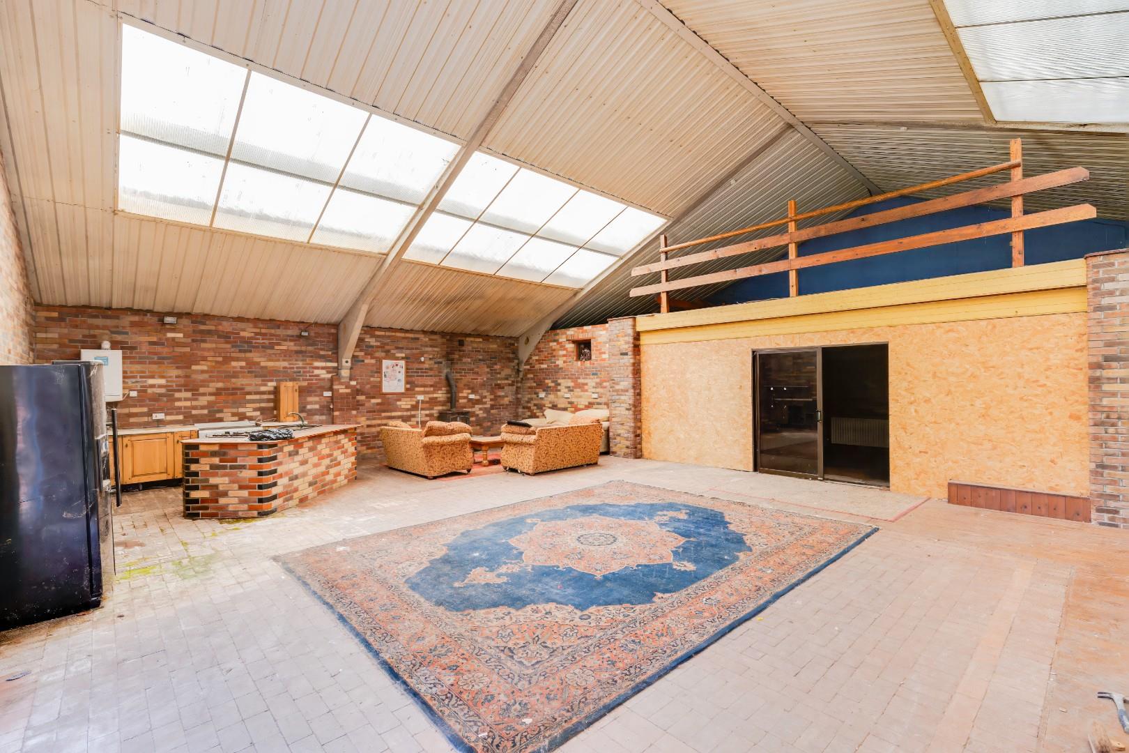 Aga Farm Rudry, Caerphilly CF83 3EJ